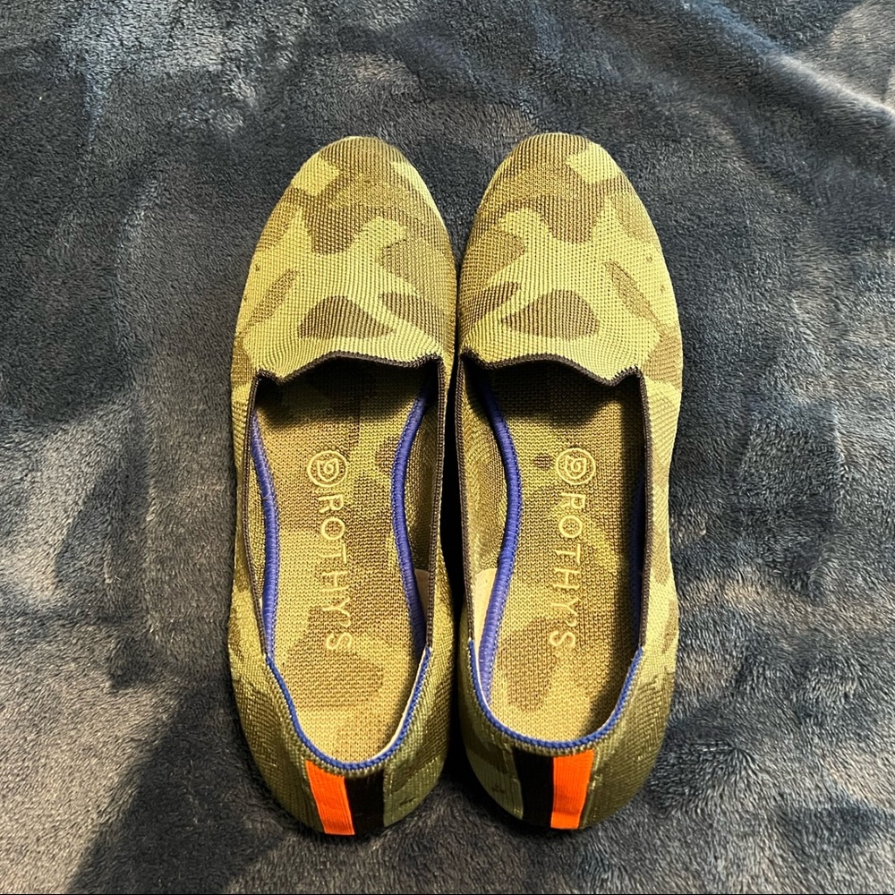 Rothy’s Loafers in Camo -size 10